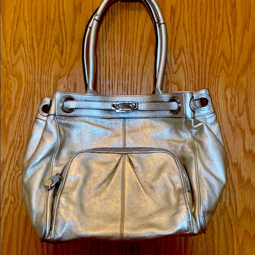 Beautiful B Makowsky shoulder/handbag❤️⭐️